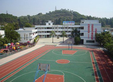 深圳市宝安区文峰小学图片